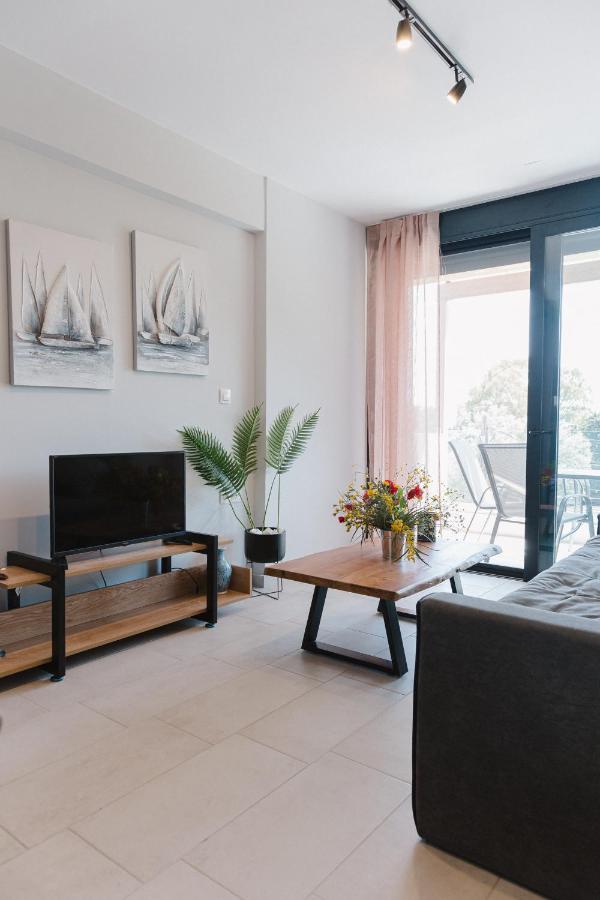 Ariti Luxury Apartment, Nikiana Bagian luar foto