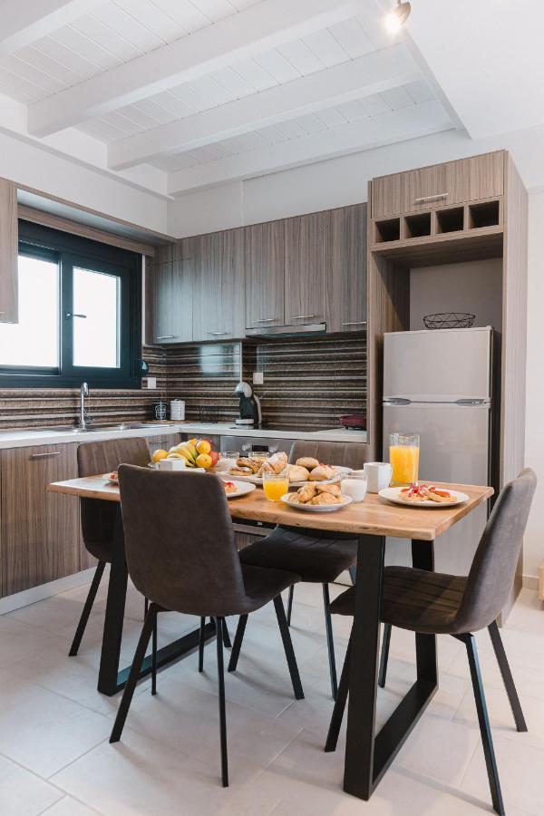 Ariti Luxury Apartment, Nikiana Bagian luar foto