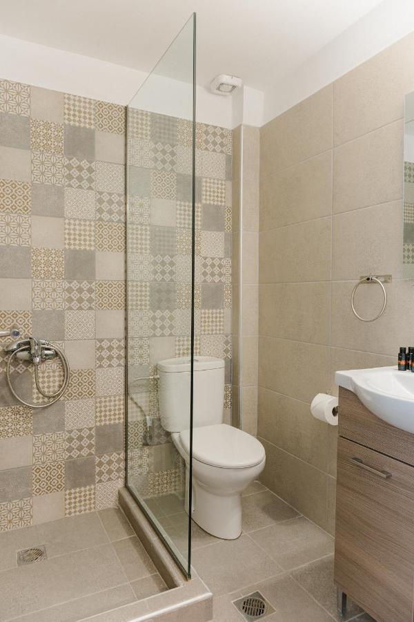 Ariti Luxury Apartment, Nikiana Bagian luar foto