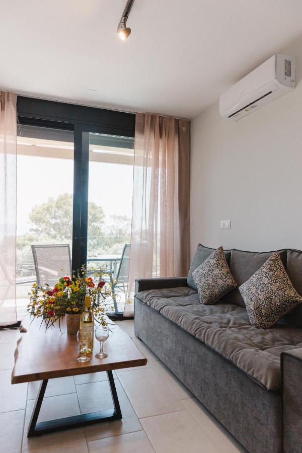Ariti Luxury Apartment, Nikiana Bagian luar foto